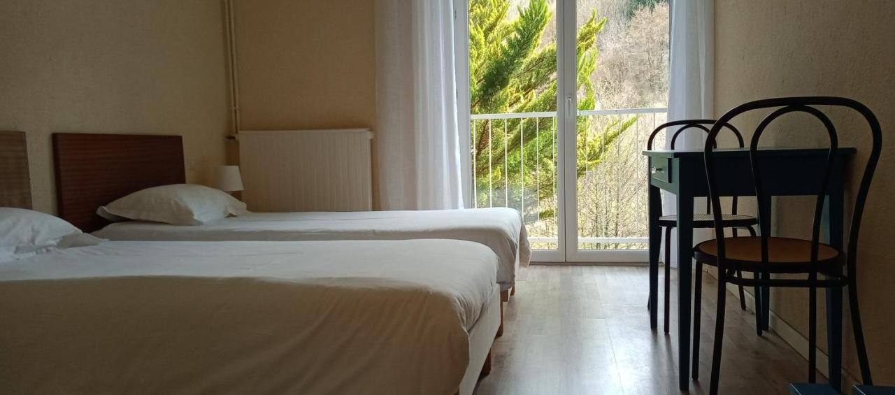 Les Rocks Hotel